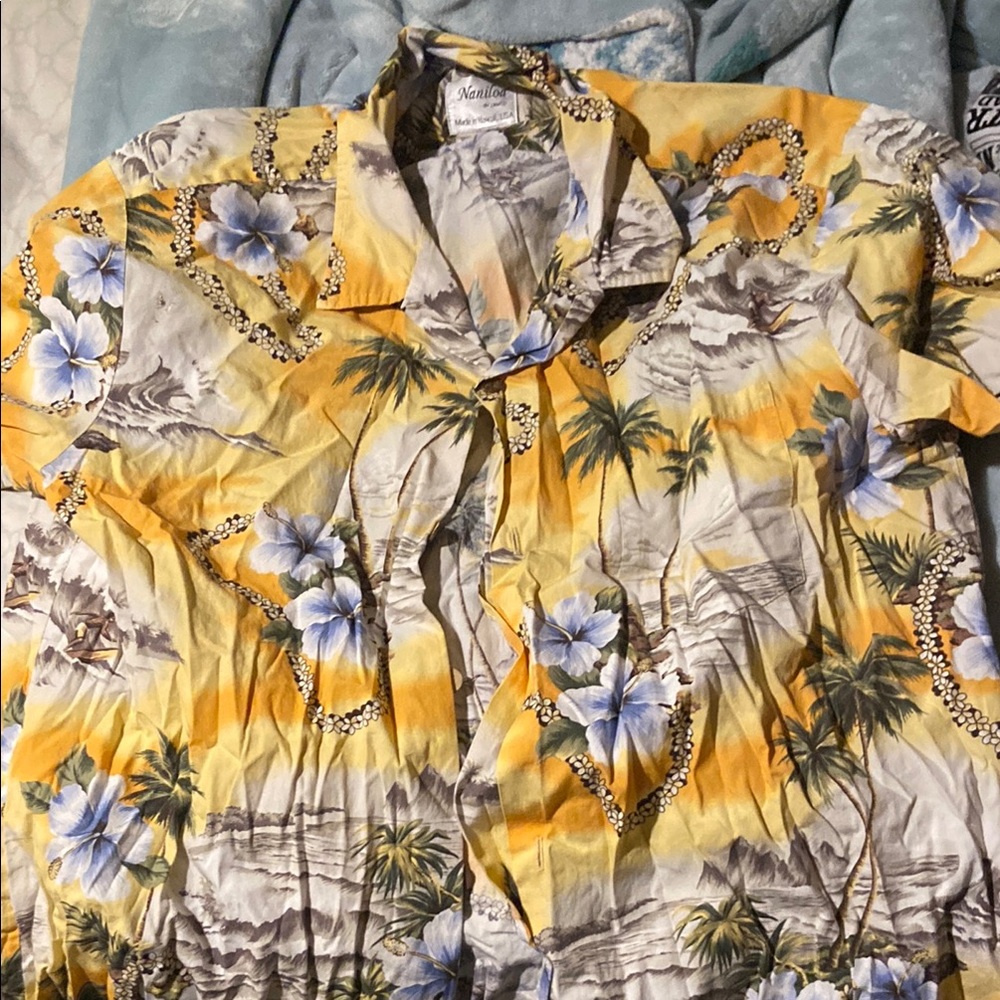 Authentic Hawaiian made button down’s